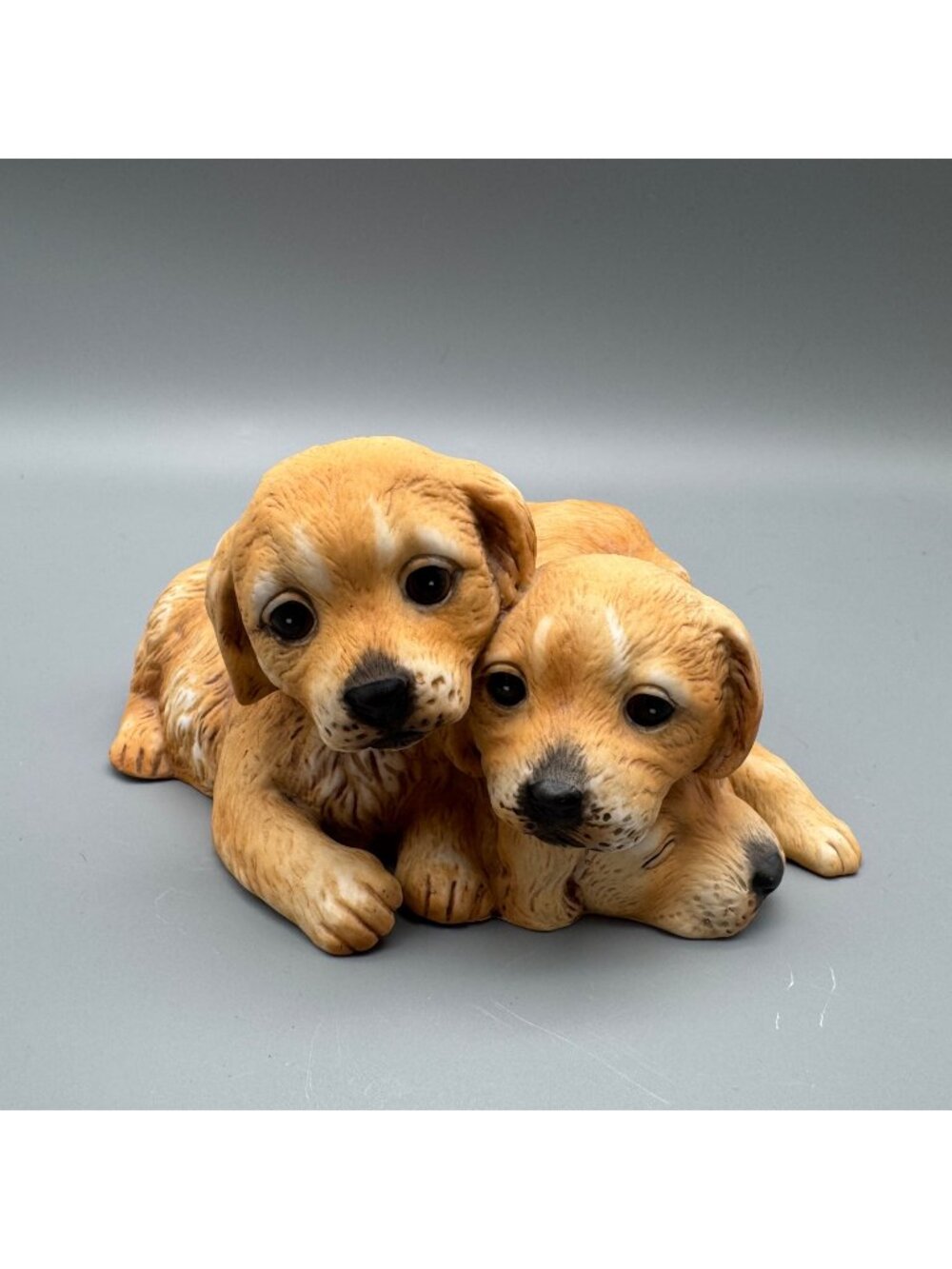 Vintage Homco Masterpiece Porcelain Dog Figurine Puppies 1987